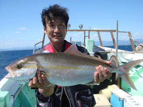 カンパチ・ネイリ