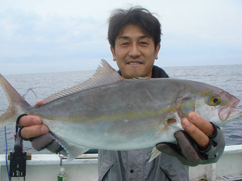 カンパチ・ネイリ