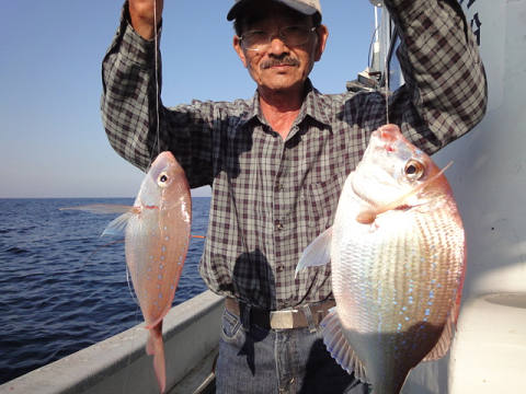 タイ